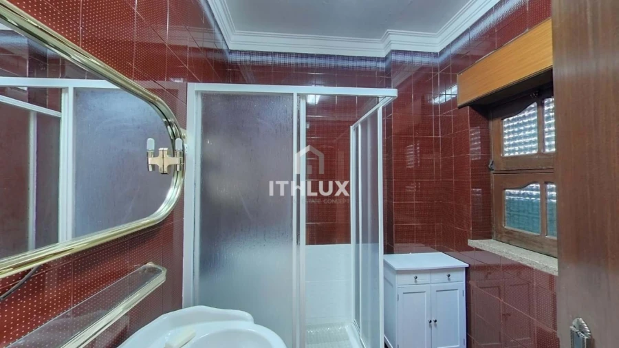 Moradia T5 para Venda em Assunção, Ajuda, Salvador e Santo Ildefonso Foto 43