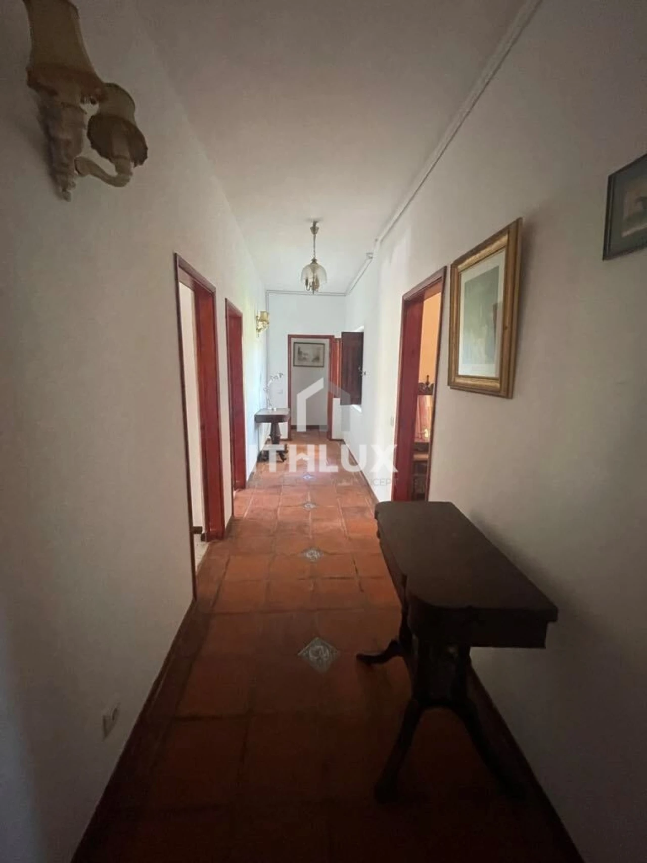 Moradia T4 para Venda em Santa Barbara de Nexe Foto 11