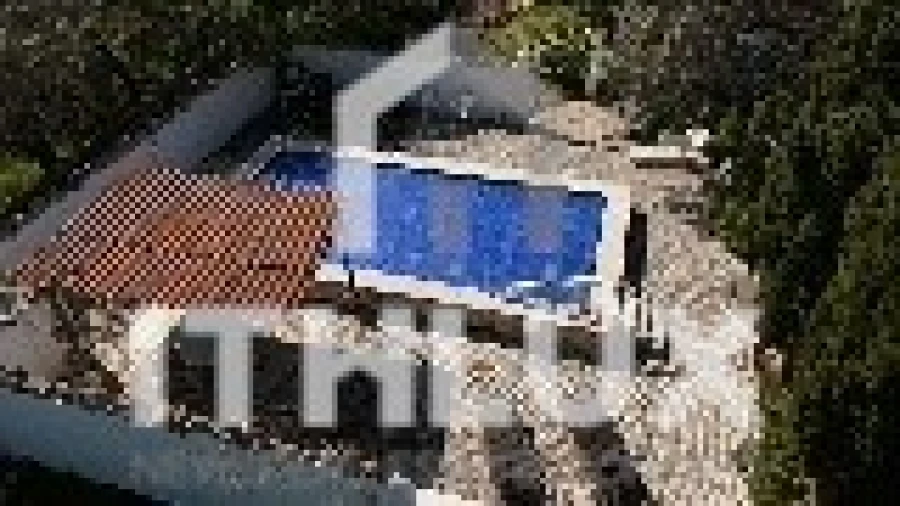 Moradia T4 para Venda em Santa Barbara de Nexe Foto 44