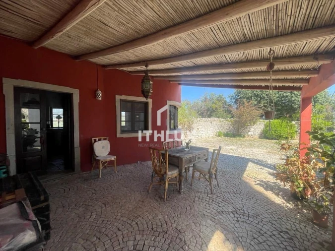 Moradia T4 para Venda em Santa Barbara de Nexe Foto 5