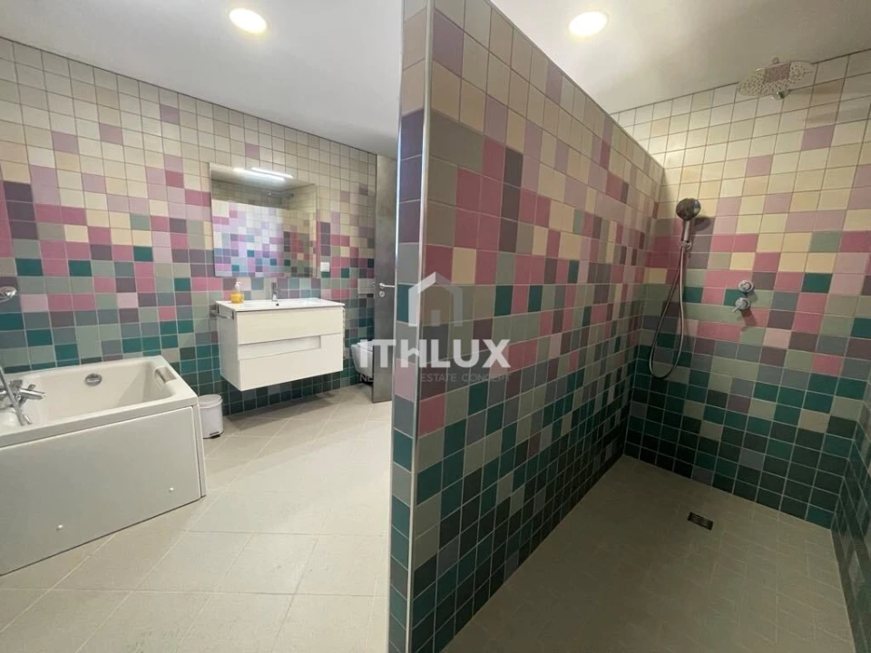 Moradia T4 para Venda em Santa Catarina da Fonte do Bispo Foto 33