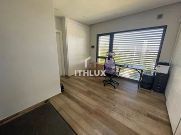 Moradia T4 para Venda em Santa Catarina da Fonte do Bispo