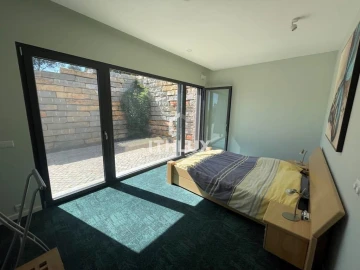 Moradia T4 para Venda em Santa Catarina da Fonte do Bispo