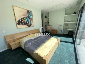 Moradia T4 para Venda em Santa Catarina da Fonte do Bispo