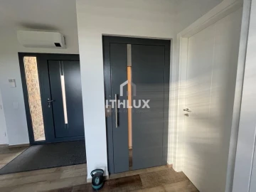 Moradia T4 para Venda em Santa Catarina da Fonte do Bispo