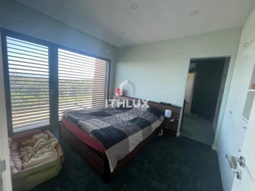 Moradia T4 para Venda em Santa Catarina da Fonte do Bispo