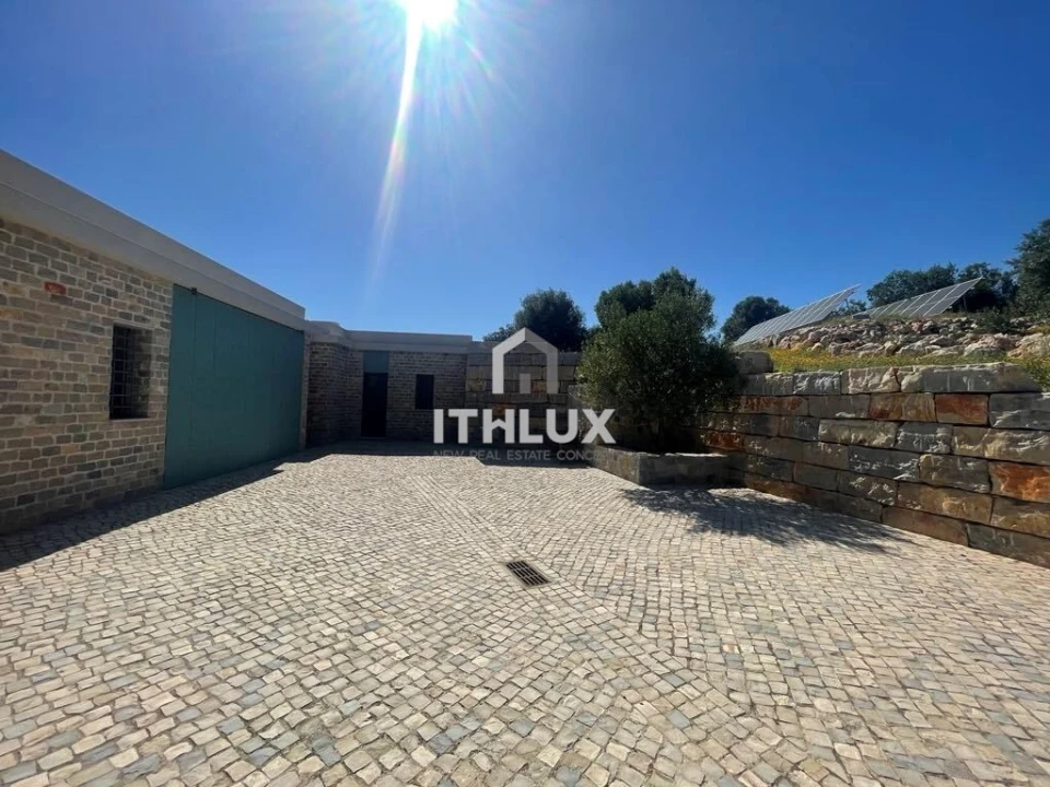 Moradia T4 para Venda em Santa Catarina da Fonte do Bispo Foto 31