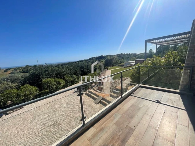 Moradia T4 para Venda em Santa Catarina da Fonte do Bispo Foto 20