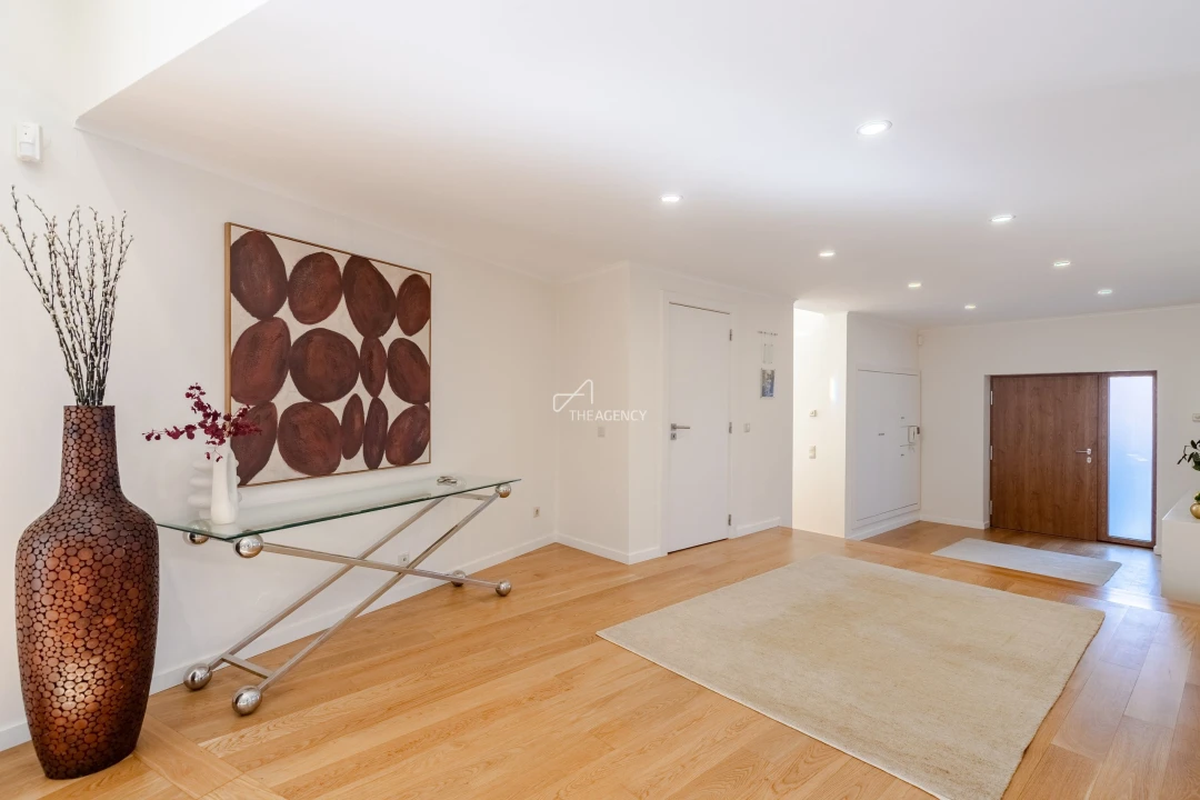 Moradia T5 para Venda em Agualva e Mira-Sintra Foto 61