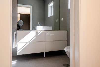 Moradia T5 para Venda em Agualva e Mira-Sintra