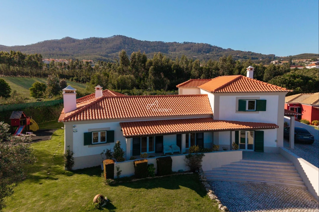 Moradia T5 para Venda em Agualva e Mira-Sintra Foto 66