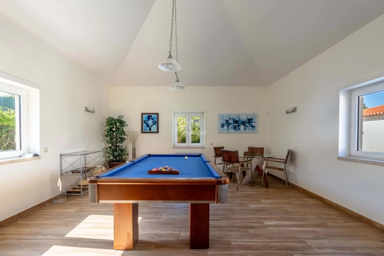 Moradia T5 para Venda em Agualva e Mira-Sintra Foto 17