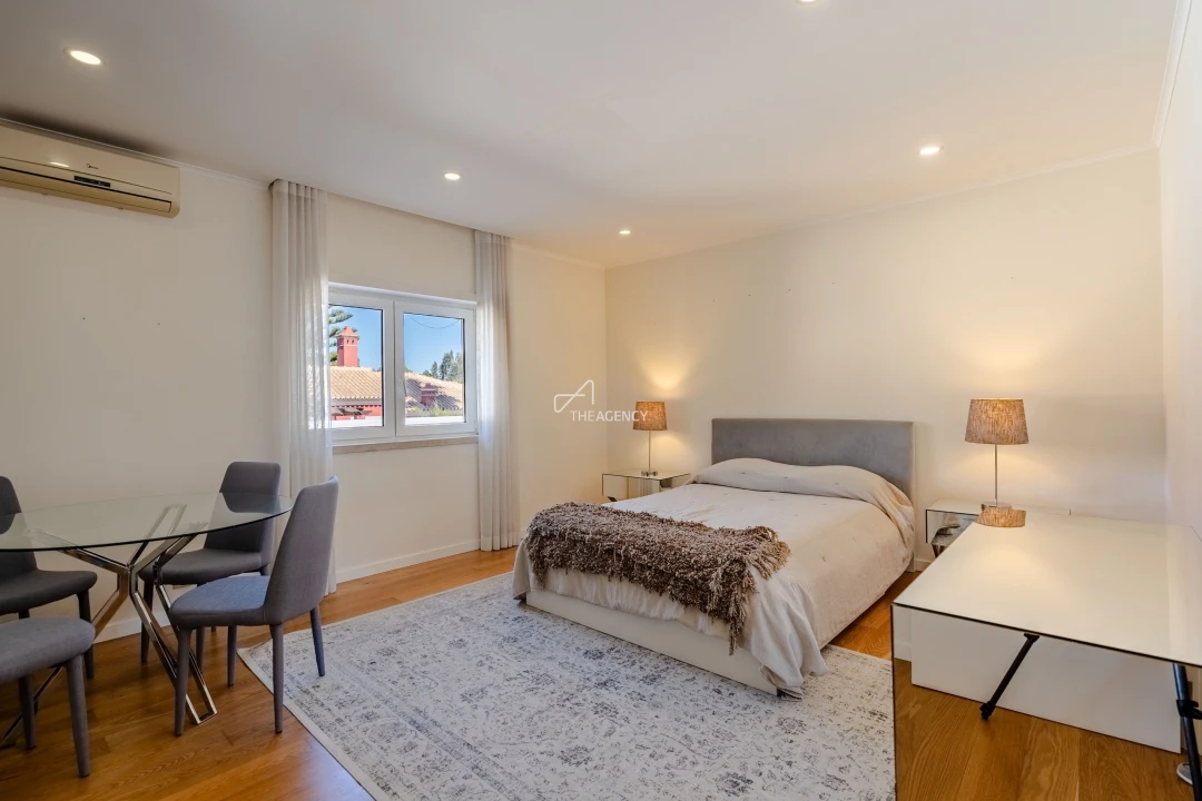 Moradia T5 para Venda em Agualva e Mira-Sintra Foto 40