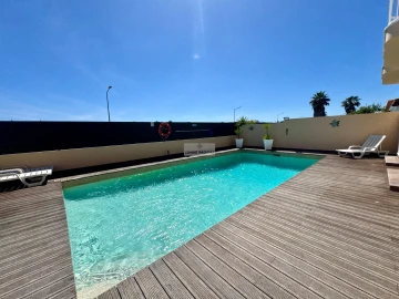 Moradia T4 para Venda em Lagos (São Sebastião e Santa Maria)