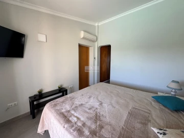 Moradia T4 para Venda em Lagos (São Sebastião e Santa Maria)