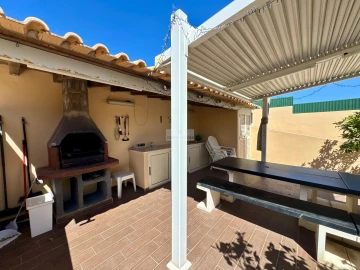 Moradia T4 para Venda em Lagos (São Sebastião e Santa Maria)