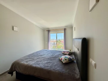 Moradia T4 para Venda em Lagos (São Sebastião e Santa Maria)