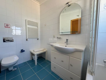 Moradia T4 para Venda em Lagos (São Sebastião e Santa Maria)