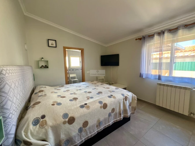 Moradia T4 para Venda em Lagos (São Sebastião e Santa Maria) Foto 25