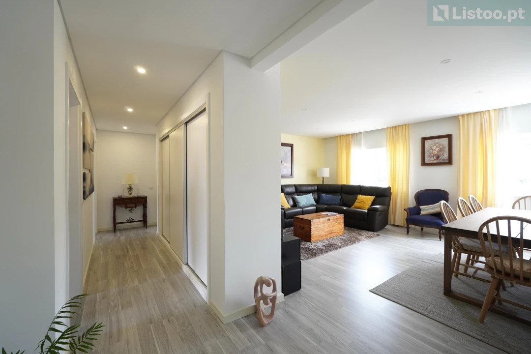 Apartamento T3 para Venda em Malveira e São Miguel de Alcainça Foto 1