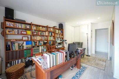 Apartamento T3 para Venda em Malveira e São Miguel de Alcainça