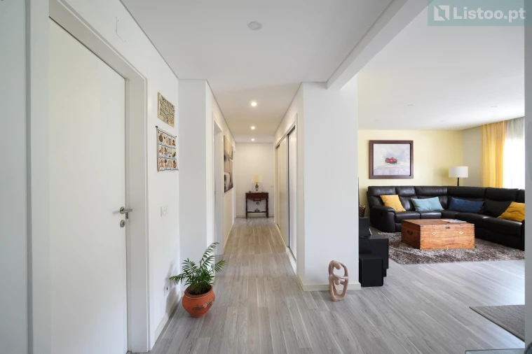 Apartamento T3 para Venda em Malveira e São Miguel de Alcainça Foto 26