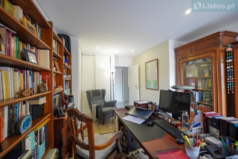 Apartamento T3 para Venda em Malveira e São Miguel de Alcainça Foto 14