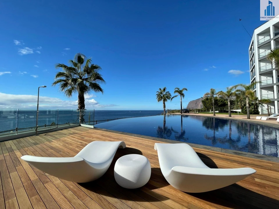 Apartamento T2 para Venda em São Martinho Foto 3