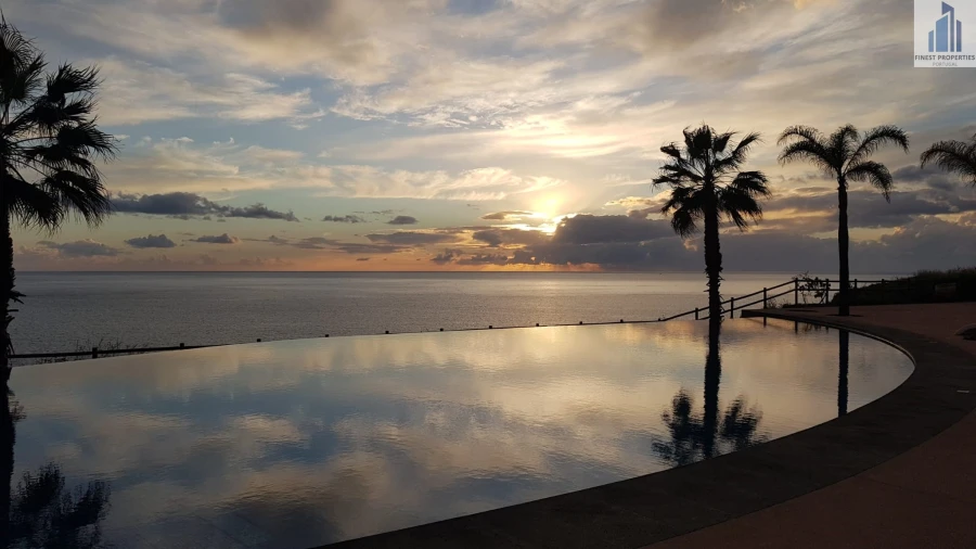 Apartamento T2 para Venda em São Martinho Foto 6