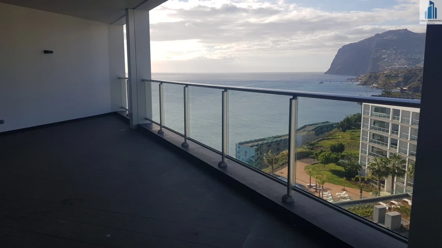 Apartamento T2 para Venda em São Martinho Foto 4