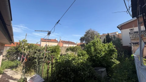 Terreno para Venda em São Domingos de Rana