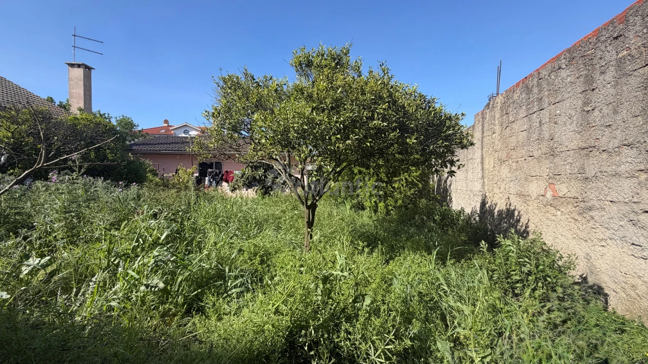 Terreno para Venda em São Domingos de Rana Foto 2