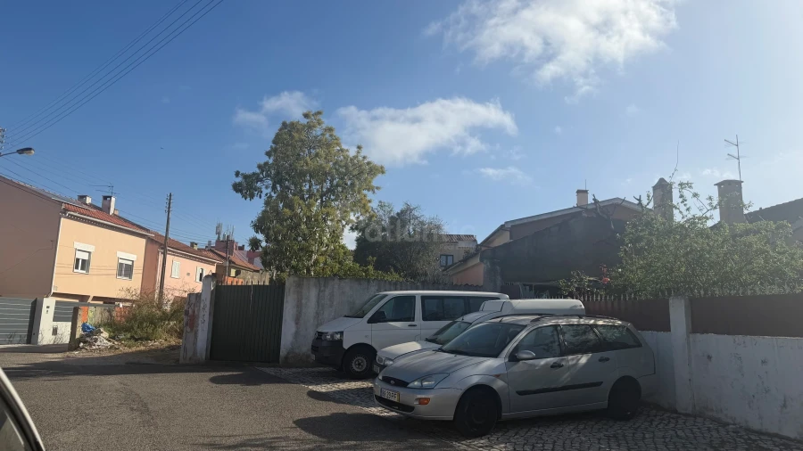 Terreno para Venda em São Domingos de Rana Foto 11