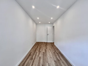 Apartamento T2 para Venda em Odivelas