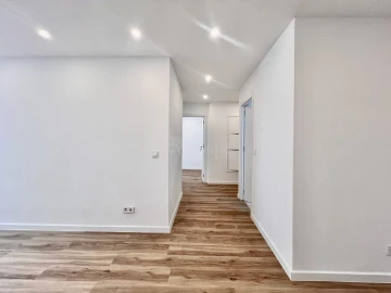 Apartamento T2 para Venda em Odivelas