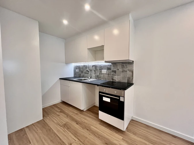 Apartamento T2 para Venda em Odivelas Foto 8