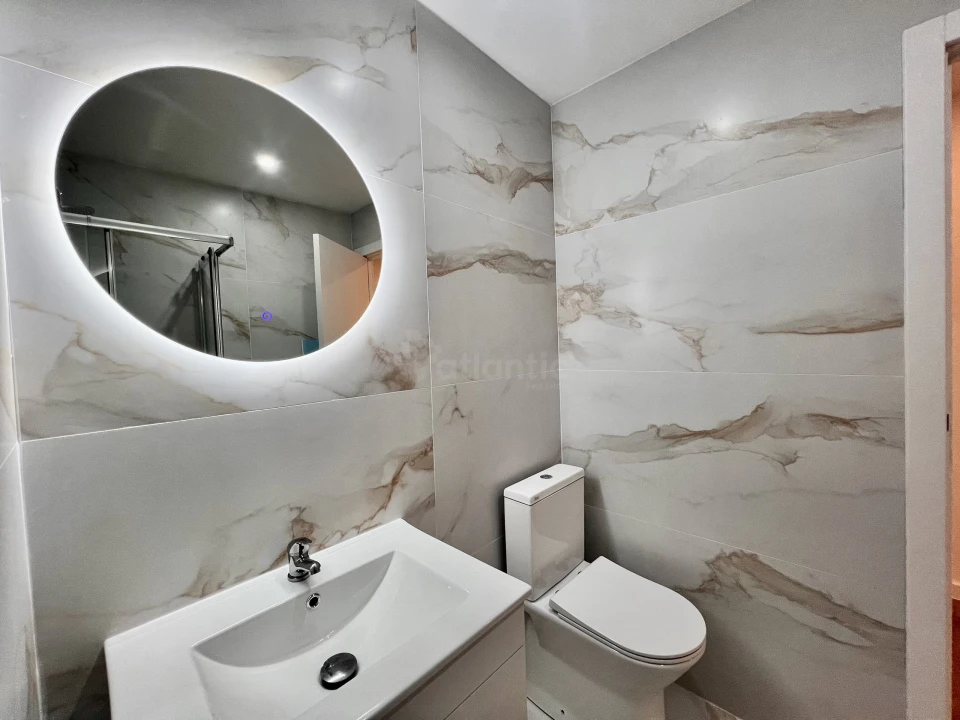 Apartamento T2 para Venda em Odivelas Foto 14