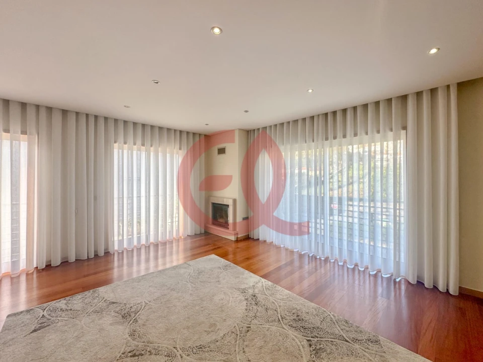 Apartamento T3 para Venda em Santa Maria Maior e Monserrate e Meadela Foto 1