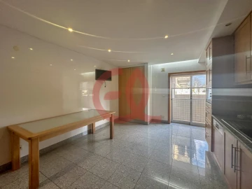 Apartamento T3 para Venda em Santa Maria Maior e Monserrate e Meadela