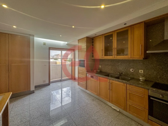 Apartamento T3 para Venda em Santa Maria Maior e Monserrate e Meadela Foto 3