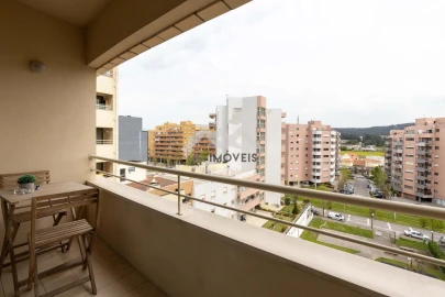 Apartamento T2 para Arrendamento em Rio Tinto