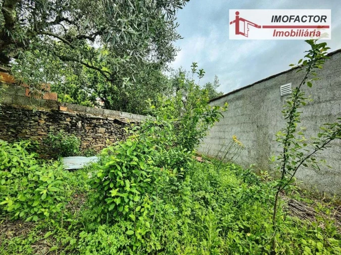 Moradia T1 para Venda em Castelo Branco Foto 17