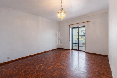 Apartamento T4 para Venda em Marvila, Ribeira Santarém, São Salvador, São Nicolau