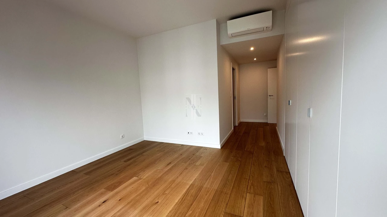 Apartamento T2 para Arrendamento em Lumiar Foto 16