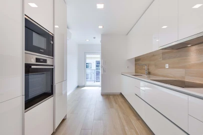 Apartamento T2 para Arrendamento em Lumiar