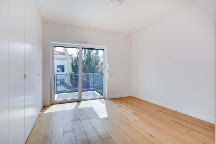 Apartamento T2 para Arrendamento em Lumiar Foto 24