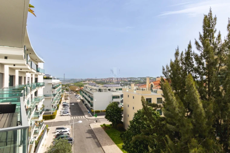 Apartamento T2 para Arrendamento em Lumiar Foto 2