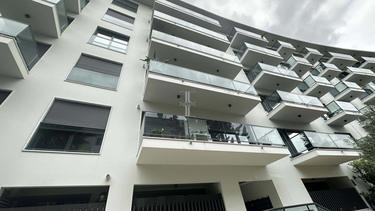 Apartamento T2 para Arrendamento em Lumiar Foto 22