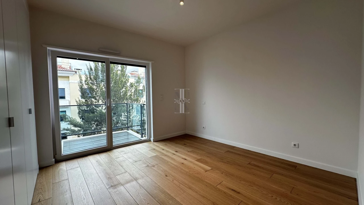 Apartamento T2 para Arrendamento em Lumiar Foto 14