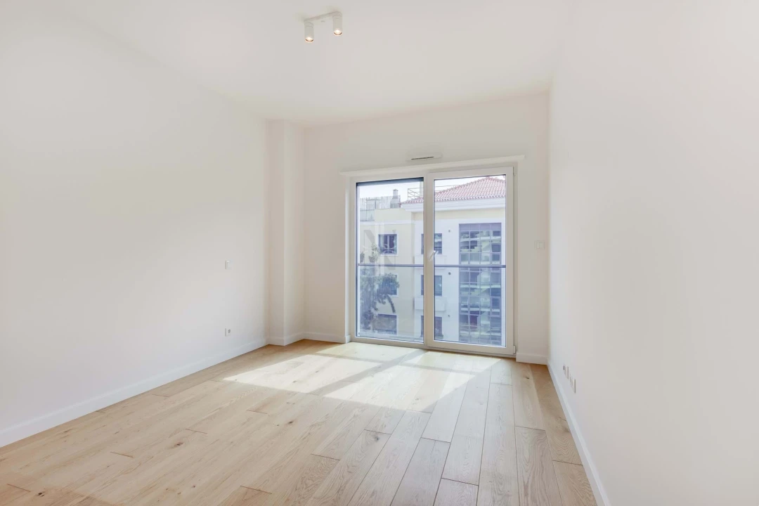 Apartamento T2 para Arrendamento em Lumiar Foto 20